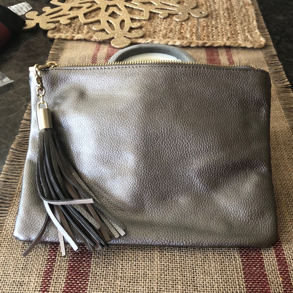 Purse - Picture 2 of 3